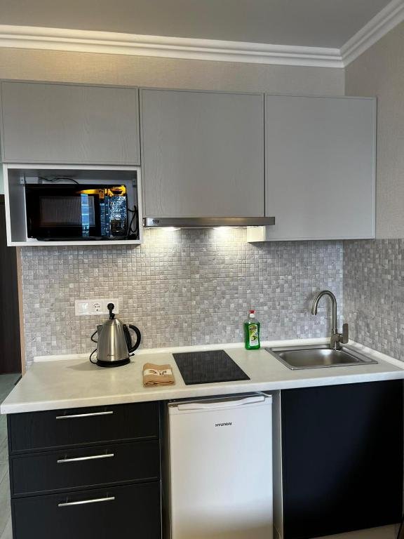 Батуми: Beach Tower Apartment