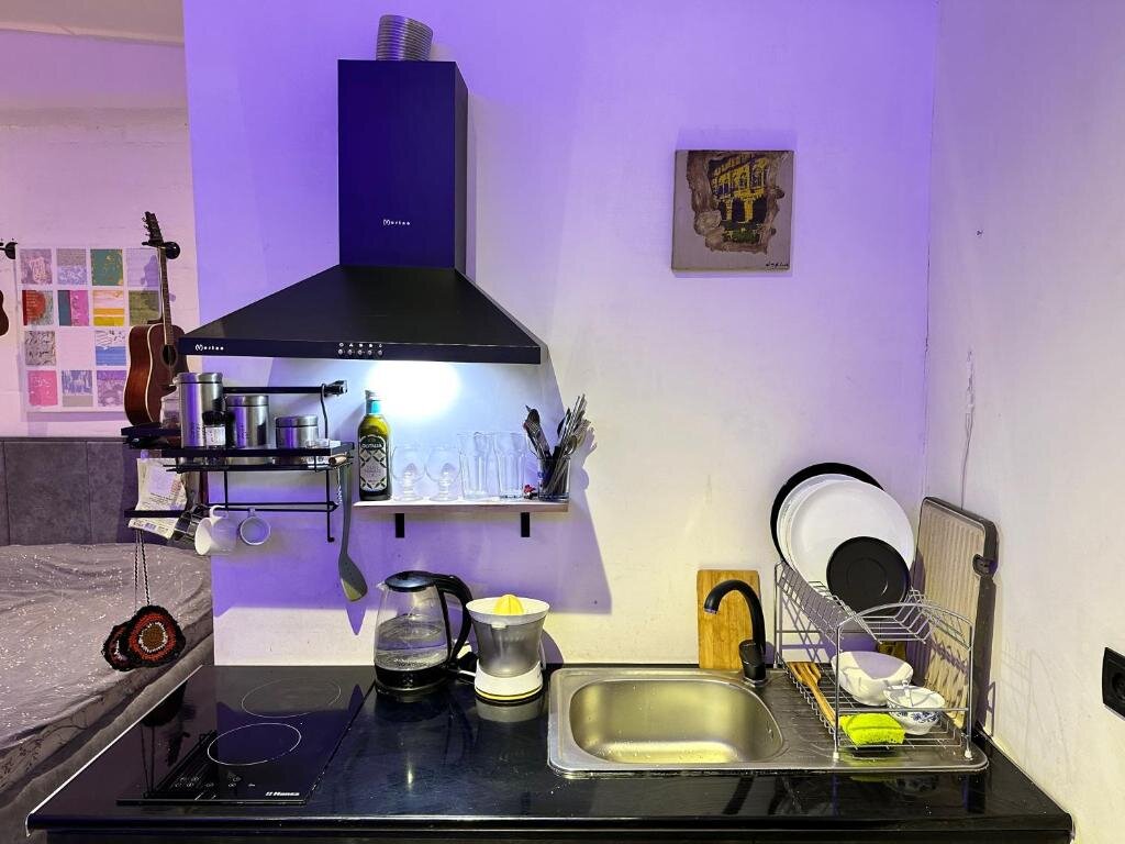 Ереван: Arts Studio next to Heart of Yerevan