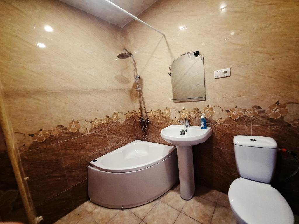 A cozy studio apartment in the heart of Yerevan — фото 2