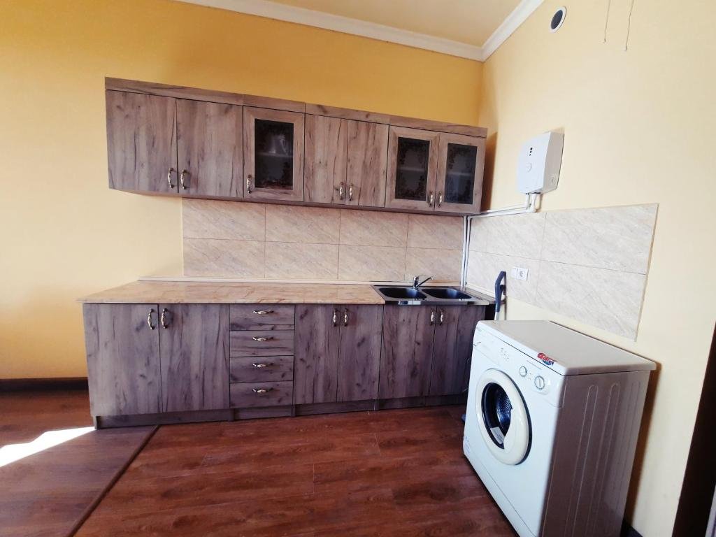 A cozy studio apartment in the heart of Yerevan — фото 3
