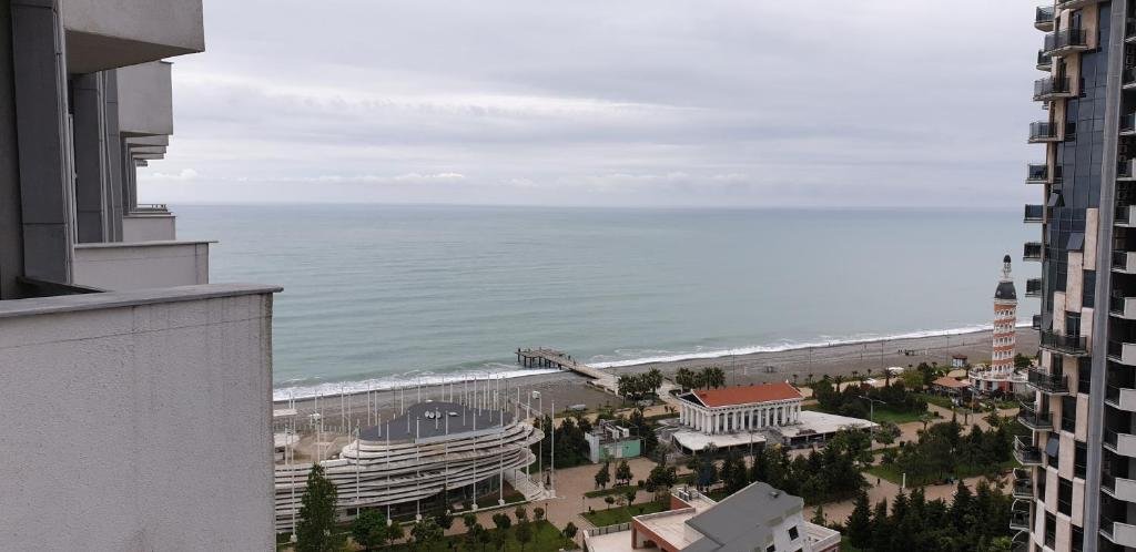 Батуми: Apartment Black Sea