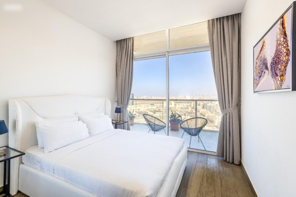 Дубай: Cali Style 4 BR Penthouse Large Patio