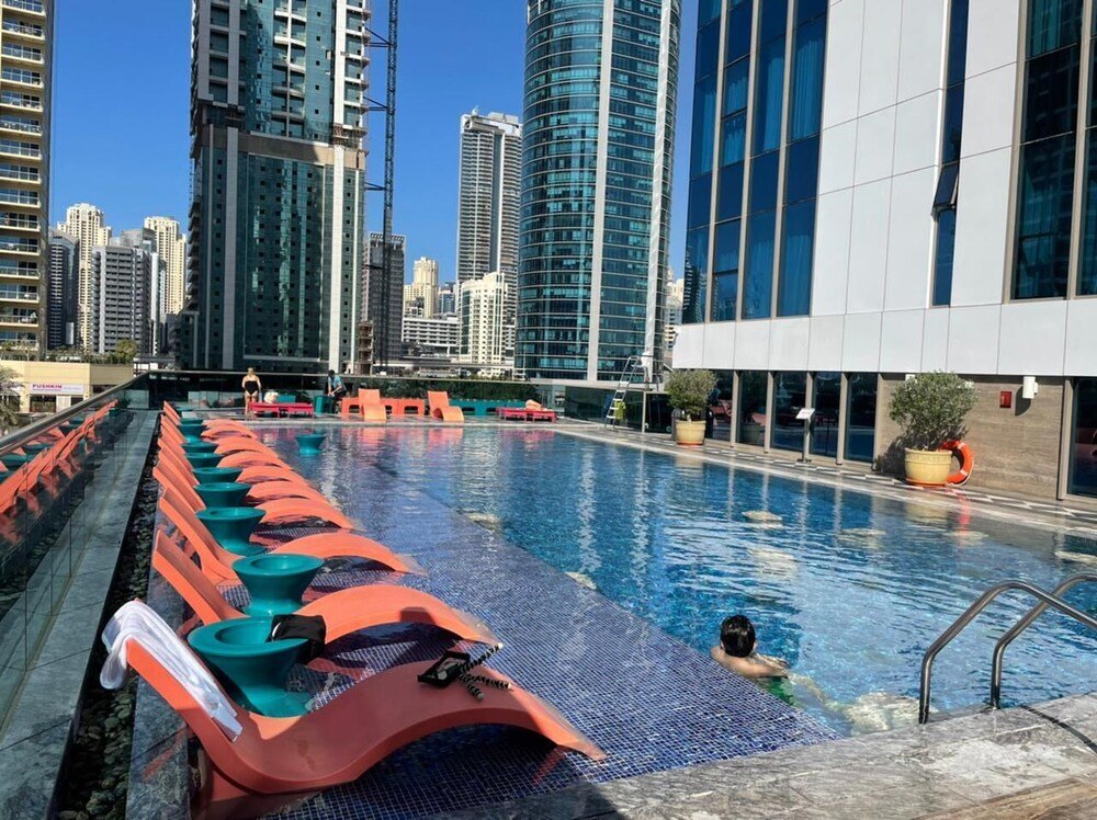 Дубай: HFZ - 1 bedroom apartment in JLT