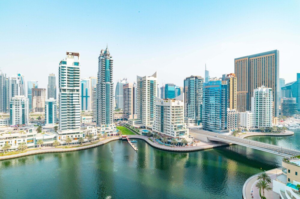 Дубай: Luxurious 2BR apartment in Dubai Marina