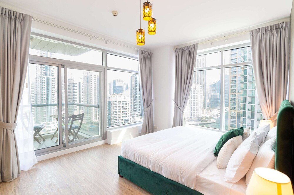 Дубай: Luxurious 2BR apartment in Dubai Marina