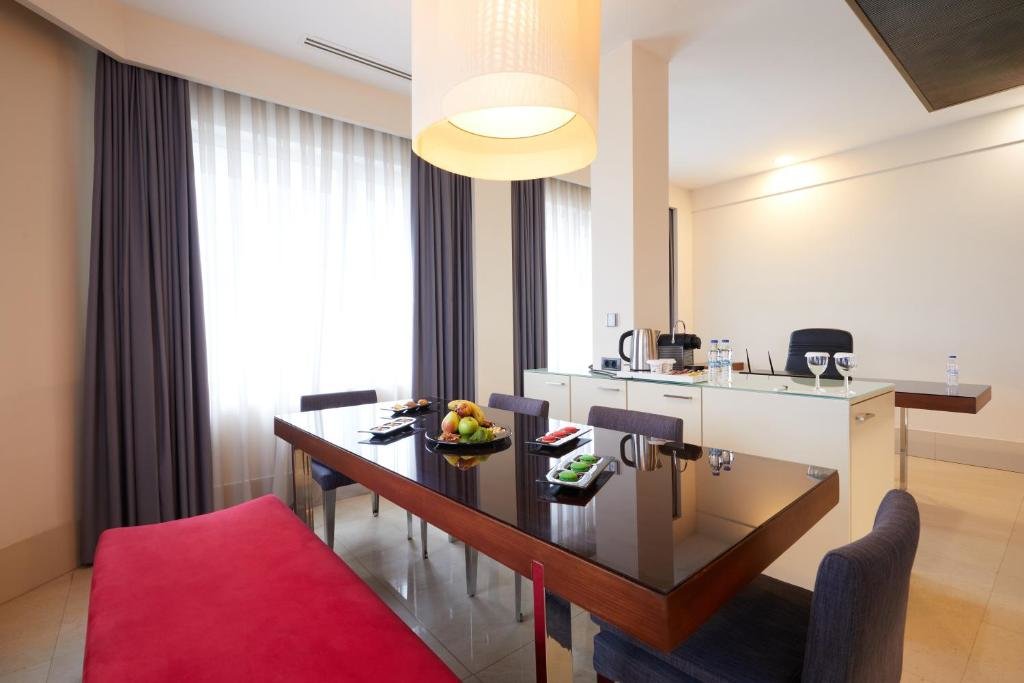 Белек: Dedeman Istanbul