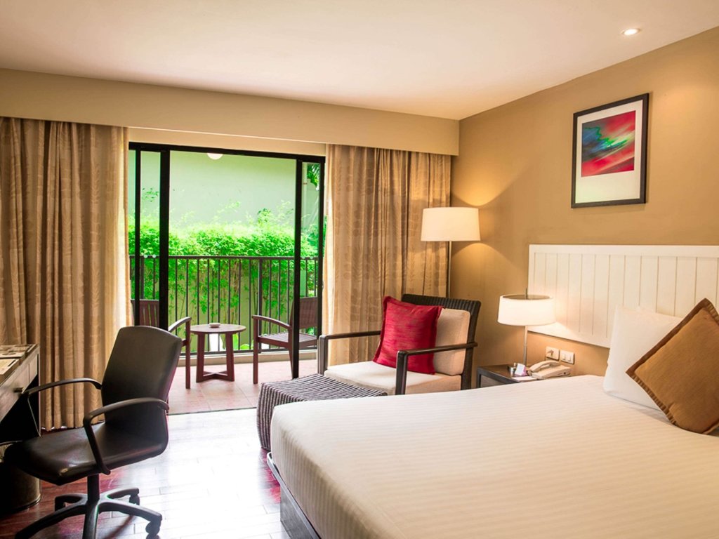 Тхаланг: Holiday Inn Resort Phuket Surin Beach, an IHG Hotel