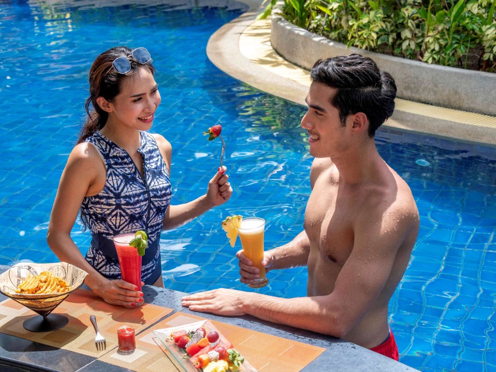 Тхаланг: Holiday Inn Resort Phuket Surin Beach, an IHG Hotel