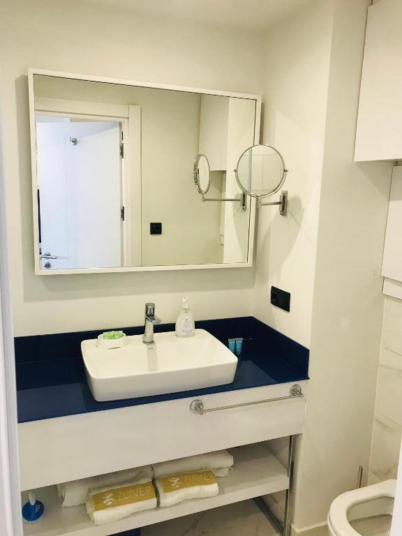 Батуми: Апартаменты Studio Apartment in Orbi City