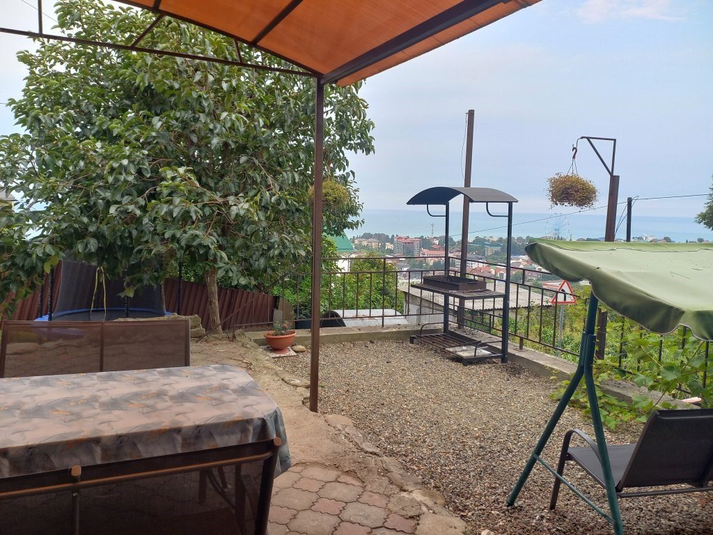 Лазаревское: Aleksandriya Guest House
