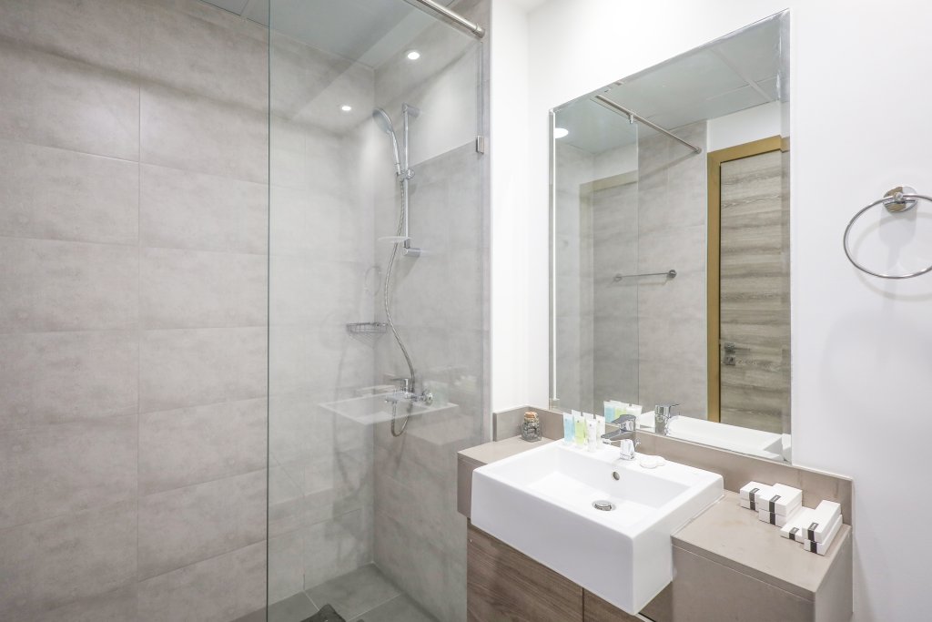Дубай: Апартаменты Elite LUX Holiday Homes - Chic & Modern Studio in JVC Dubai