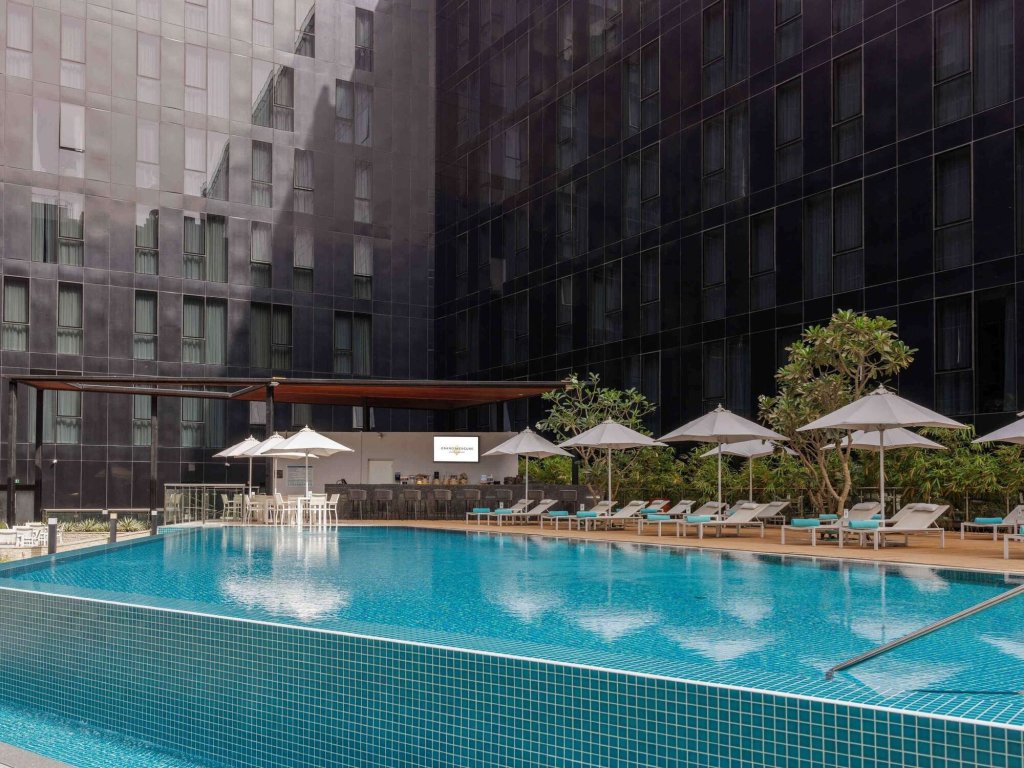 Дубай: Grand Mercure Dubai City
