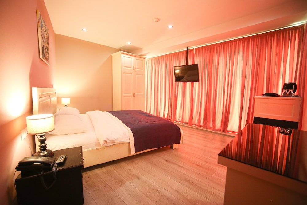 Тбилиси: Dolabauri Hotel