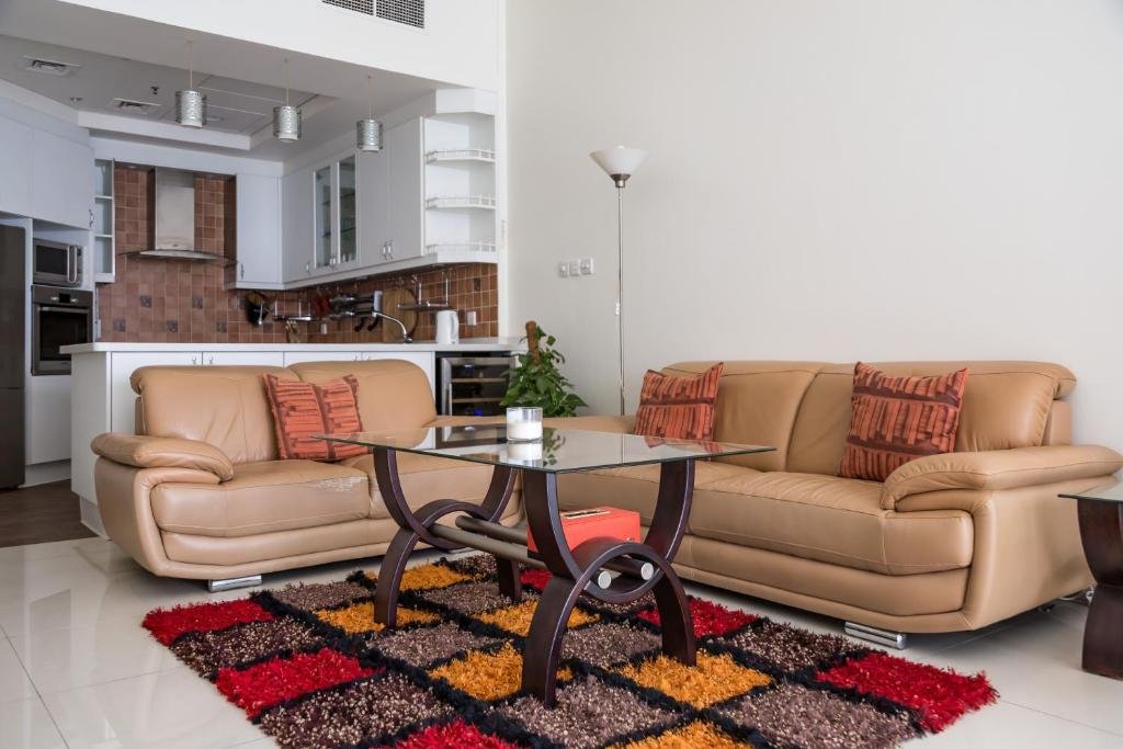 Дубай: HiGuests - Deluxe Apartment With Balcony and Amazing Views