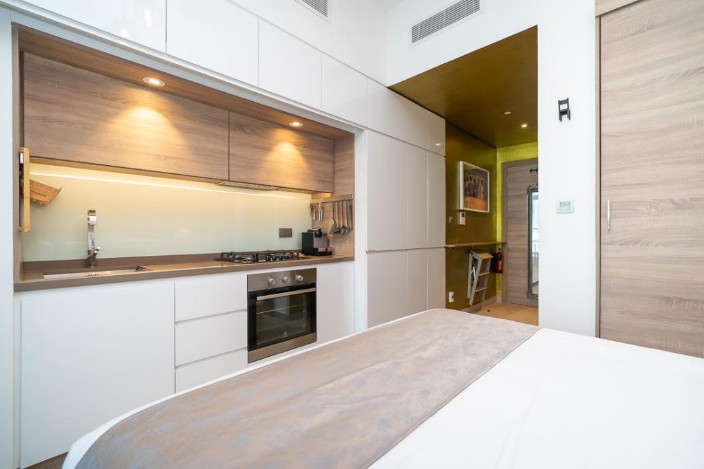 Дубай: Gorgeous apartment in Studio One