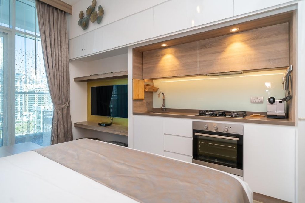 Дубай: Gorgeous apartment in Studio One
