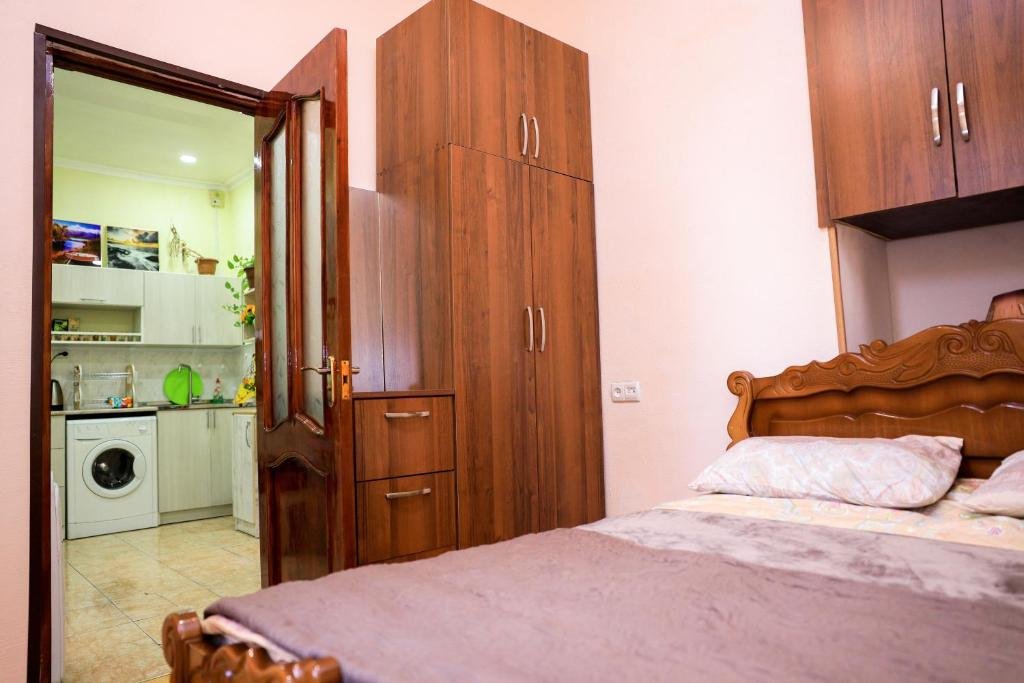 Comfortable Appartments in the Center of Yerevan — фото 4