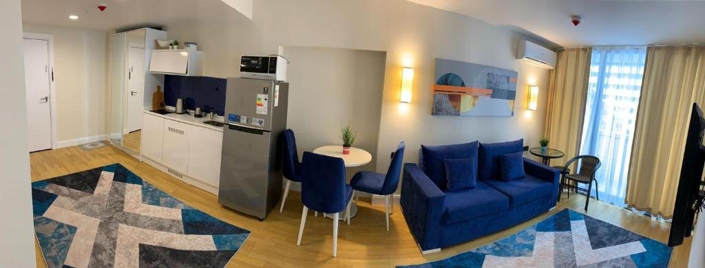 Батуми: orbi city elit class suıt