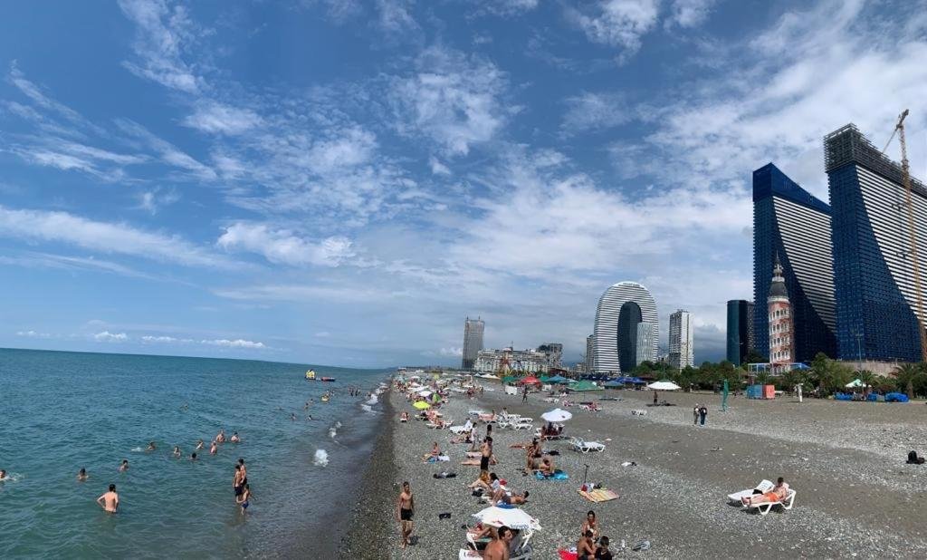 Батуми: orbi city elit class suıt