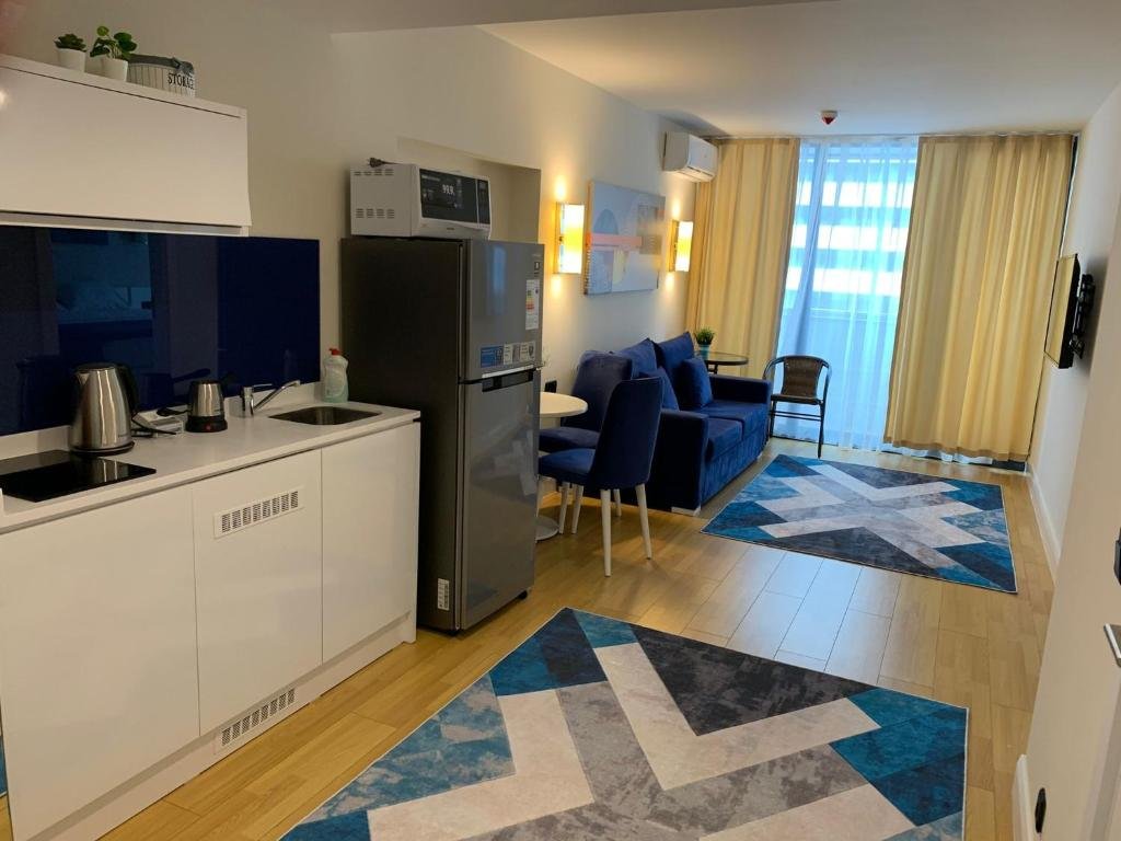 Батуми: orbi city elit class suıt