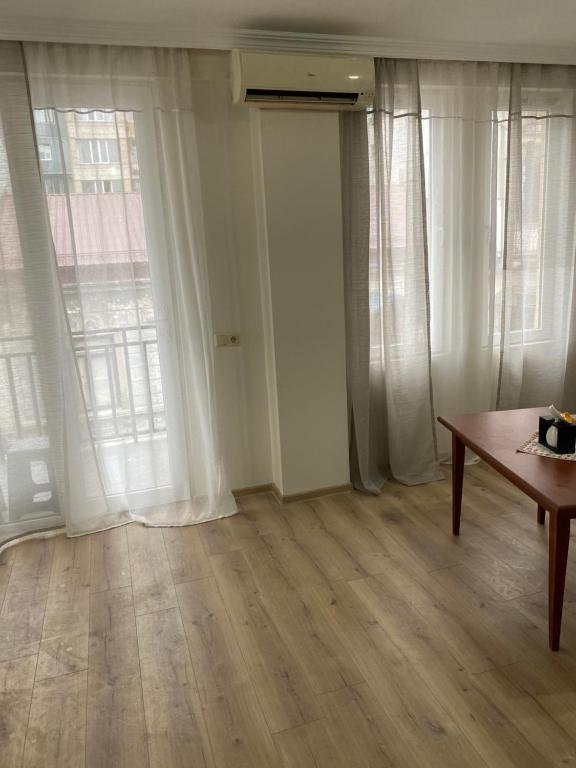Батуми: tako’s cozy apartment in the center of batumi