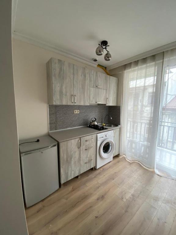 Батуми: tako’s cozy apartment in the center of batumi