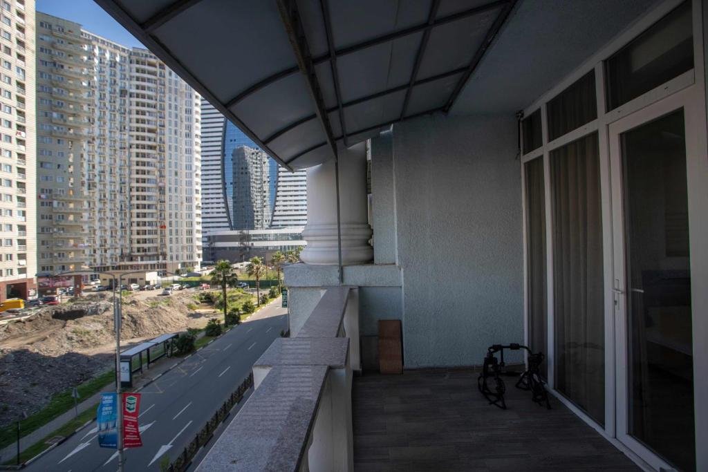 Батуми: Apartment in Batumi Magnolia