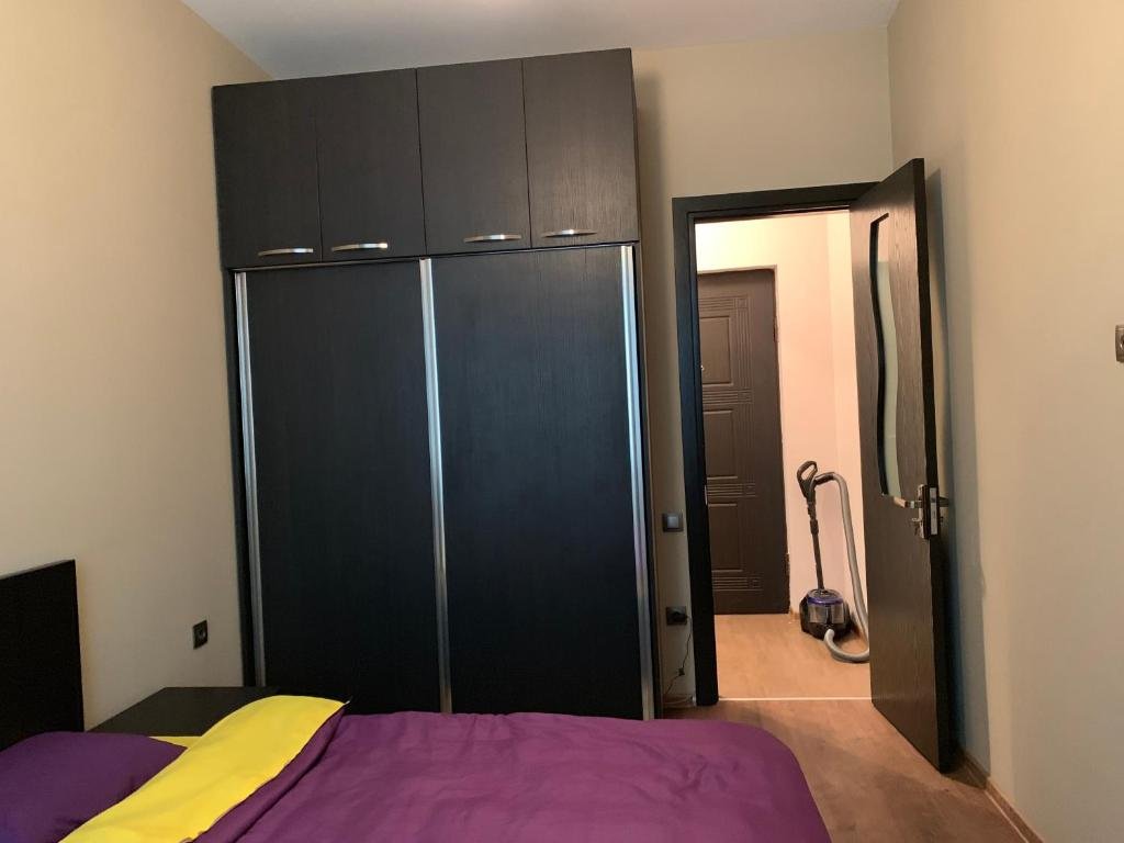 Батуми: cozy and bright apartment in the center of Batumi