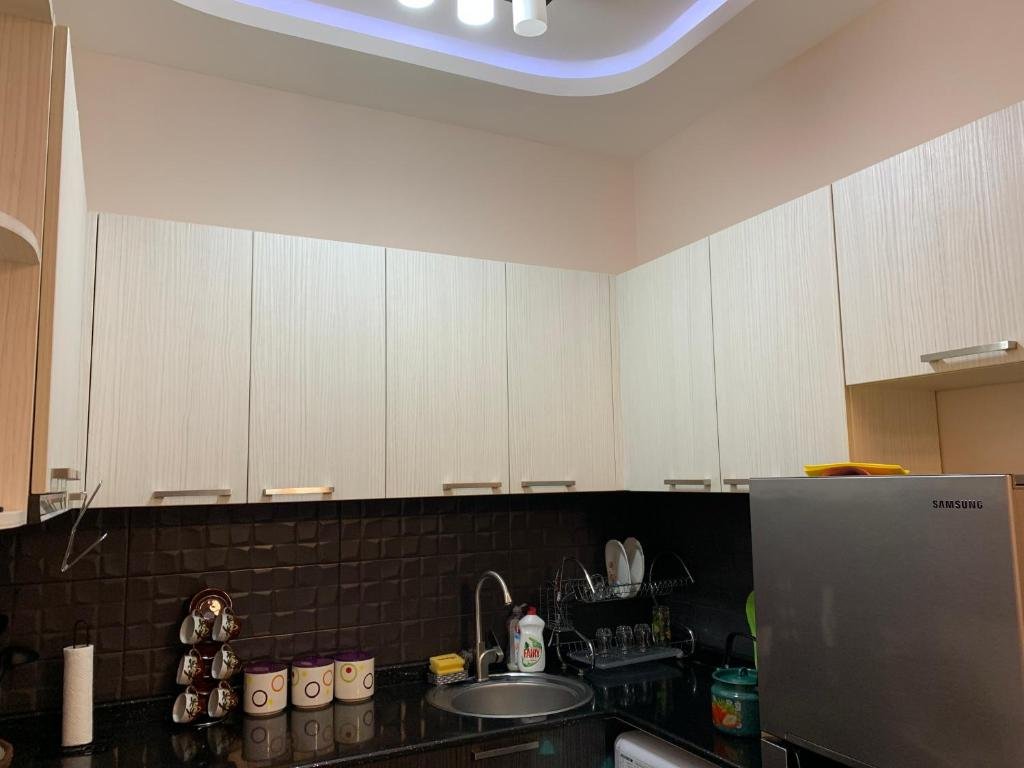 Батуми: cozy and bright apartment in the center of Batumi