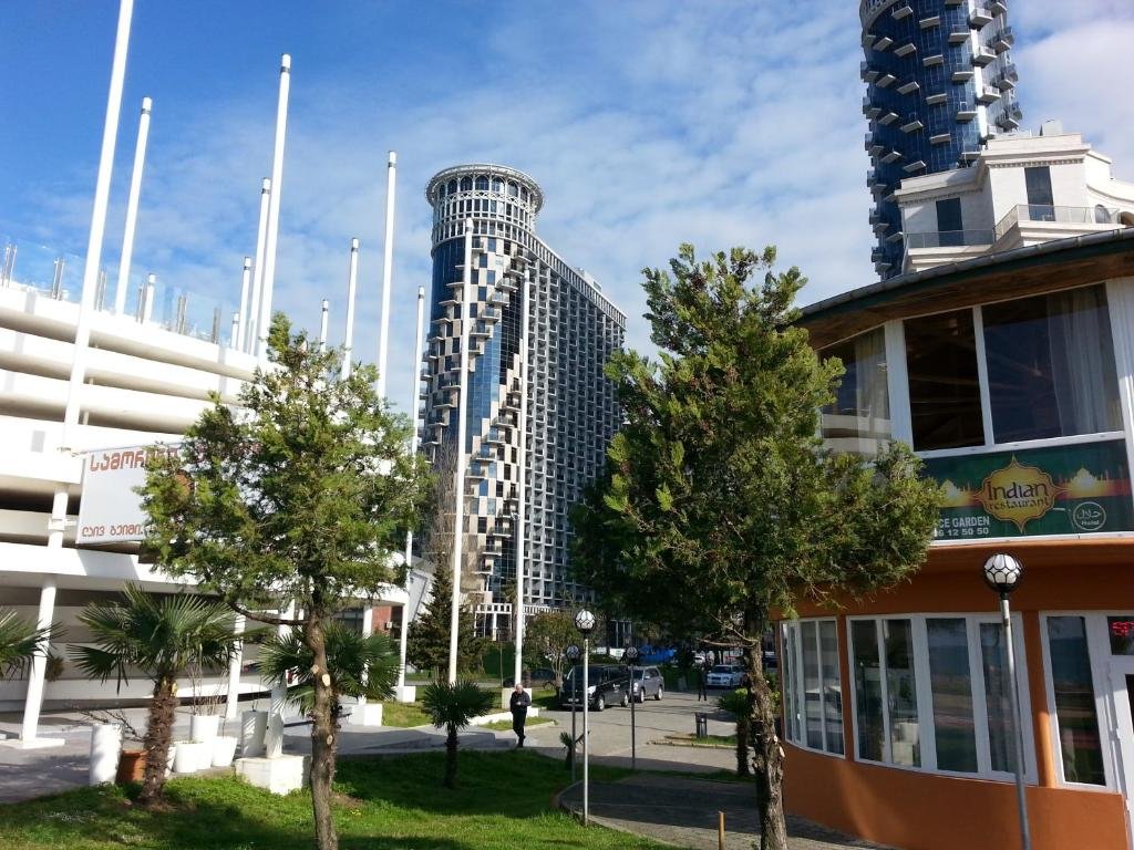 Apartment "ORBI QAVTAR" in Orbi Sea Towers — фото 2