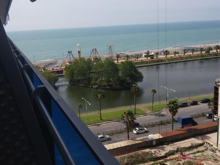 Батуми: Batumi Orbi City C Block