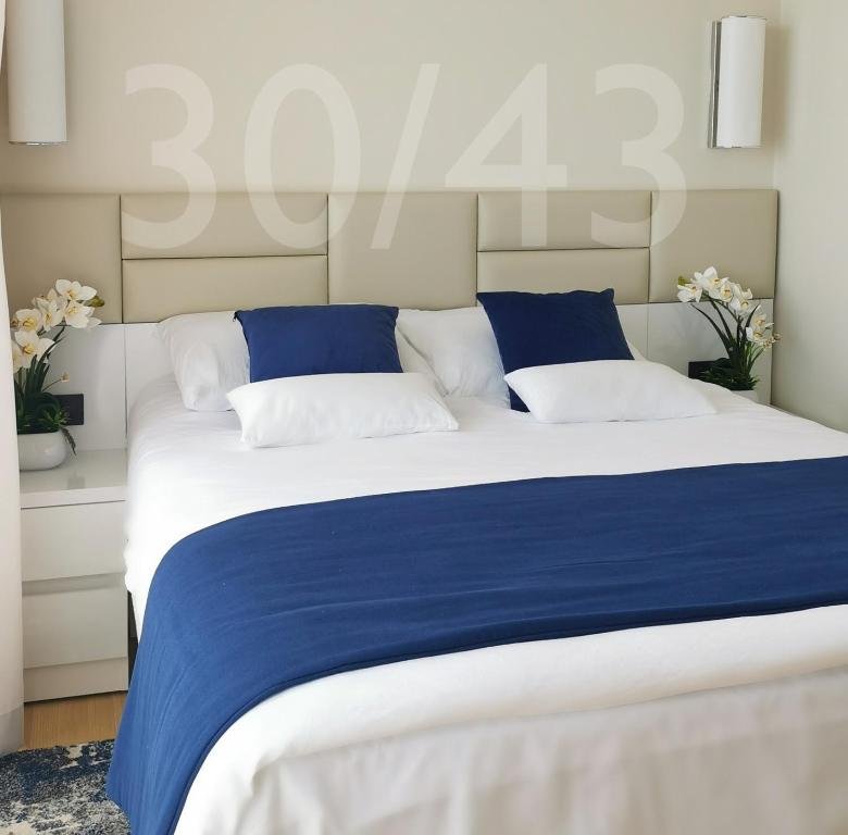 Батуми: Sea View Apartment Orbi City
