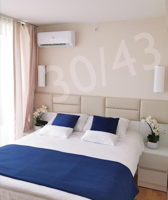 Батуми: Sea View Apartment Orbi City