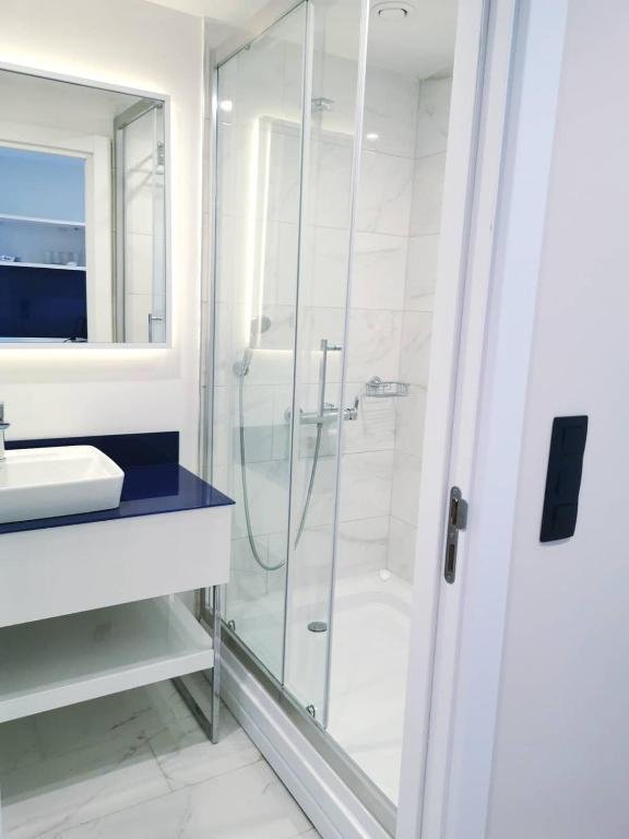 Батуми: Sea View Apartment Orbi City