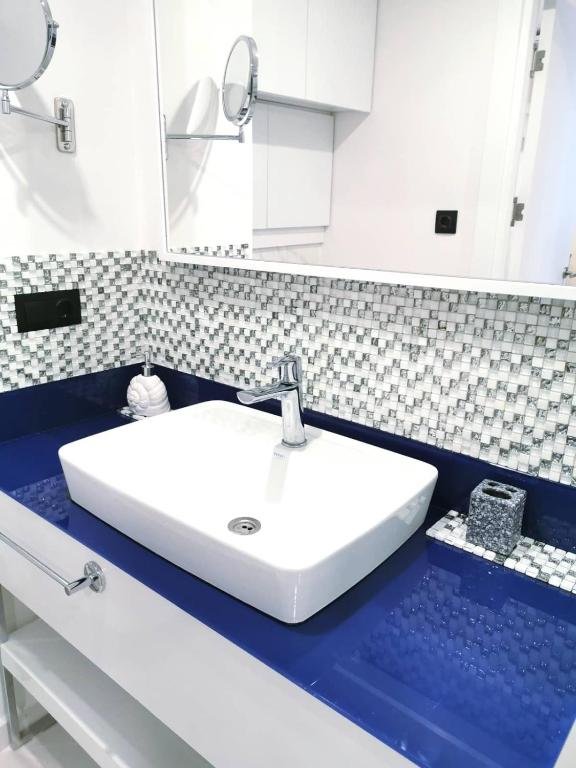 Батуми: Sea View Apartment Orbi City