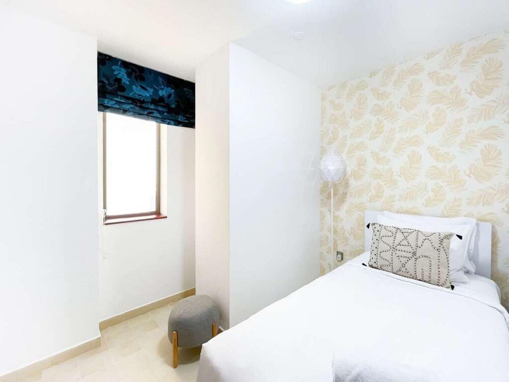Дубай: Lovely 3BR Unit w Beach View JBR