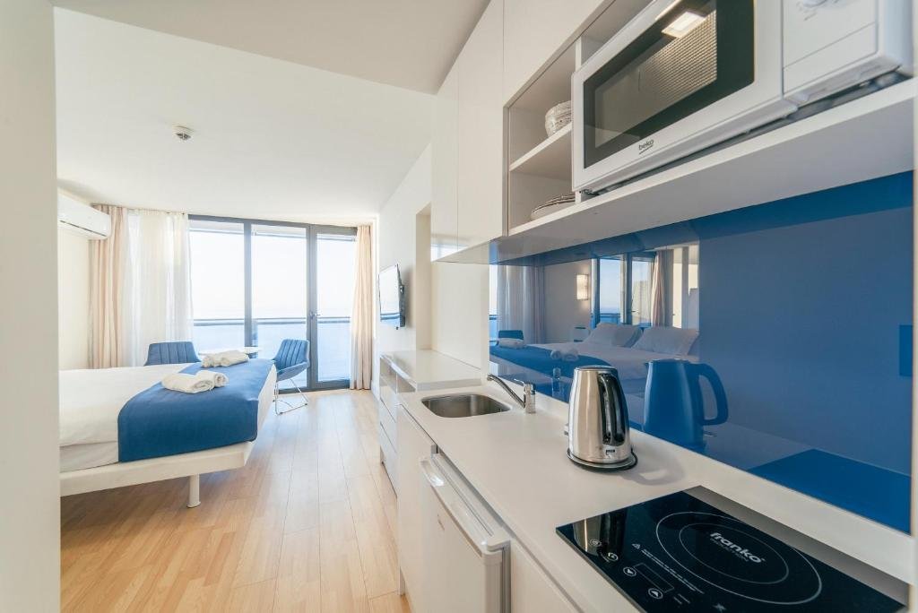 Батуми: Grand City Apart-Hotel Batumi