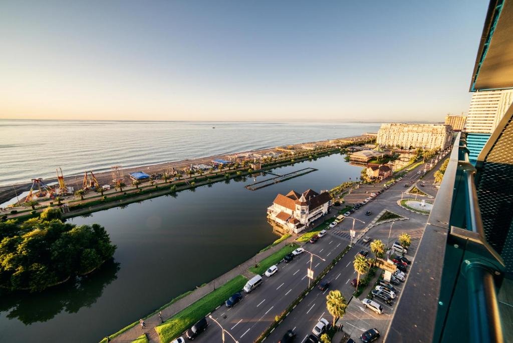 Батуми: Grand City Apart-Hotel Batumi