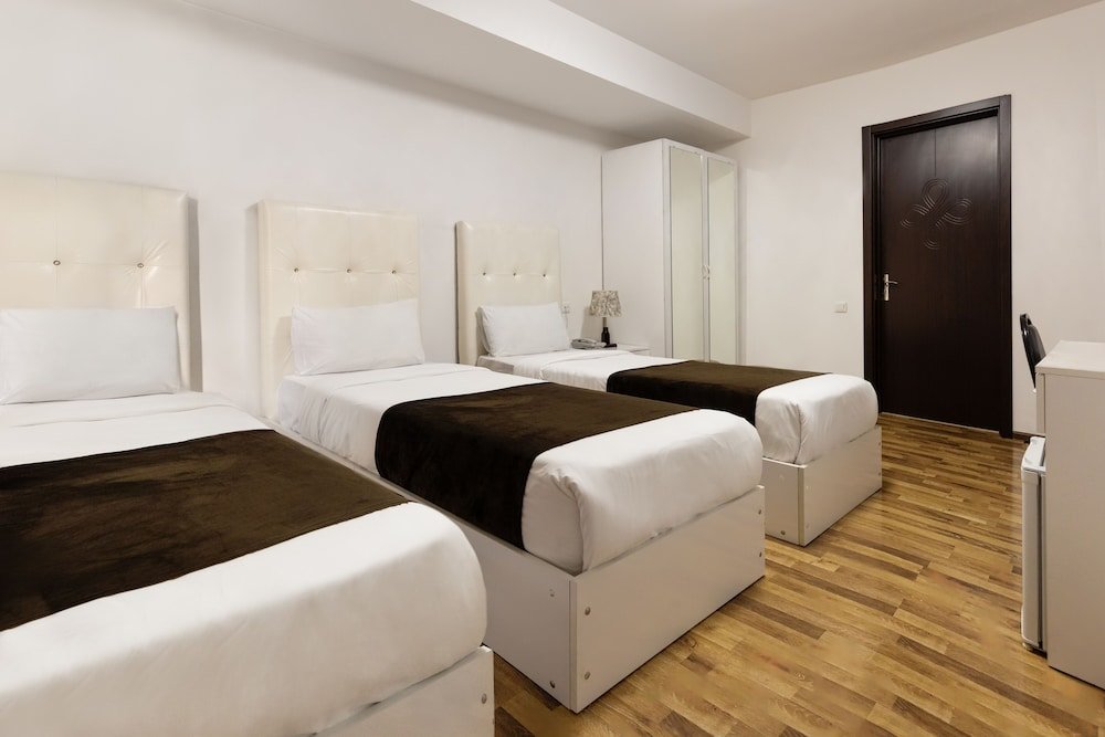 Тбилиси: Grand Palace Hotel