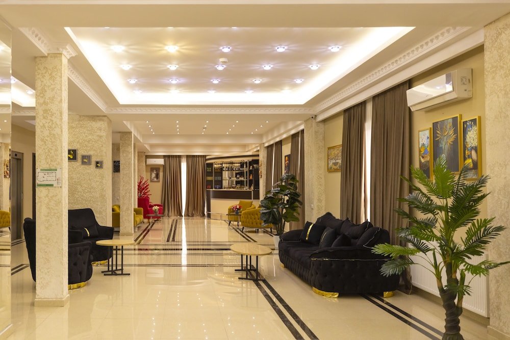 Тбилиси: Grand Palace Hotel