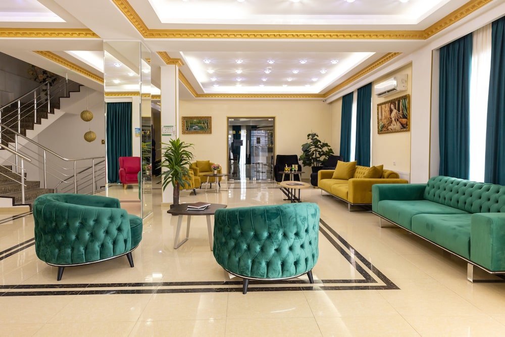 Тбилиси: Grand Palace Hotel