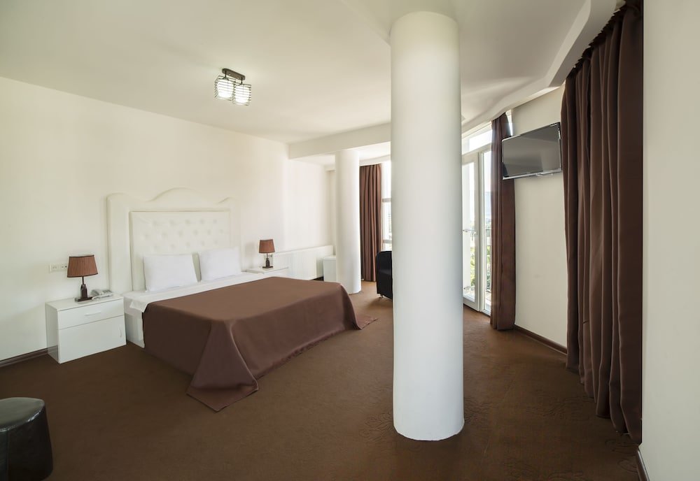 Тбилиси: Grand Palace Hotel