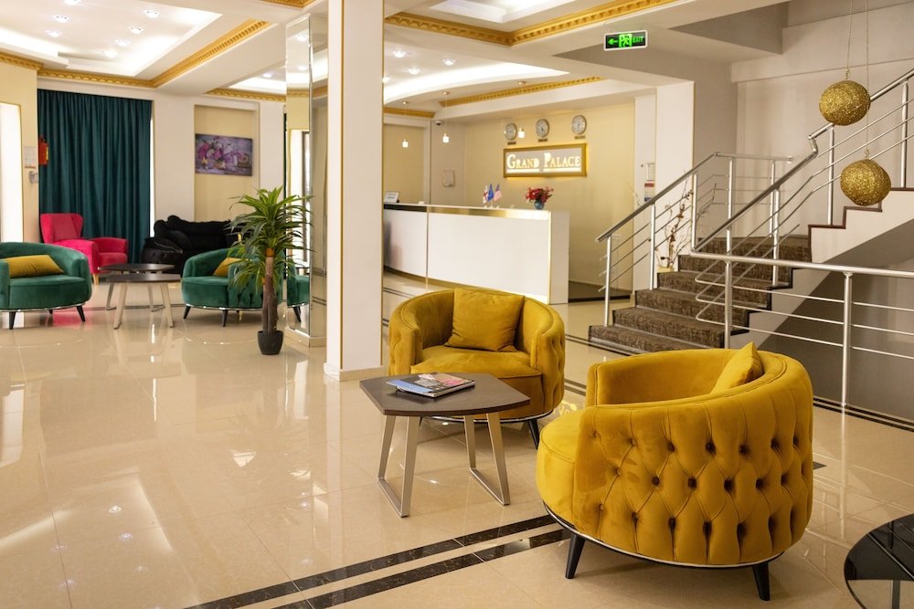 Тбилиси: Grand Palace Hotel