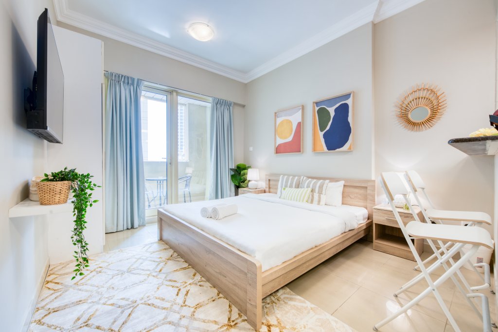 Дубай: Elite LUX Holiday Homes - Fabulous Studio - Access to Beach & Metro in Dubai Marina