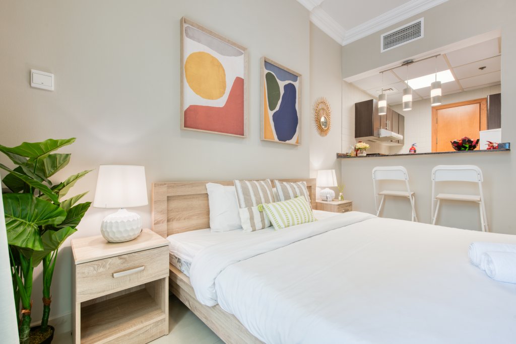 Дубай: Elite LUX Holiday Homes - Fabulous Studio - Access to Beach & Metro in Dubai Marina