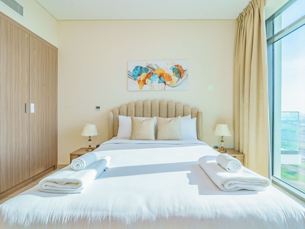 Дубай: Monty - Snug Studio Amidst Incredible Landcapes in AlJadaf