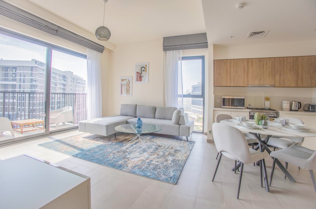 Дубай: Elite LUX Holiday Homes - Upscale & Stylish 2BR Dubai Hills