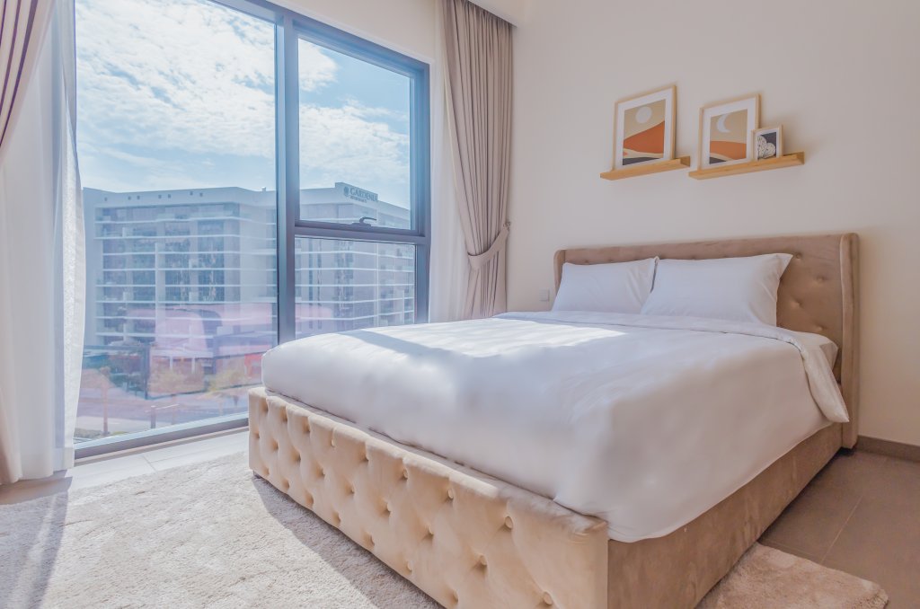 Дубай: Elite LUX Holiday Homes - Upscale & Stylish 2BR Dubai Hills