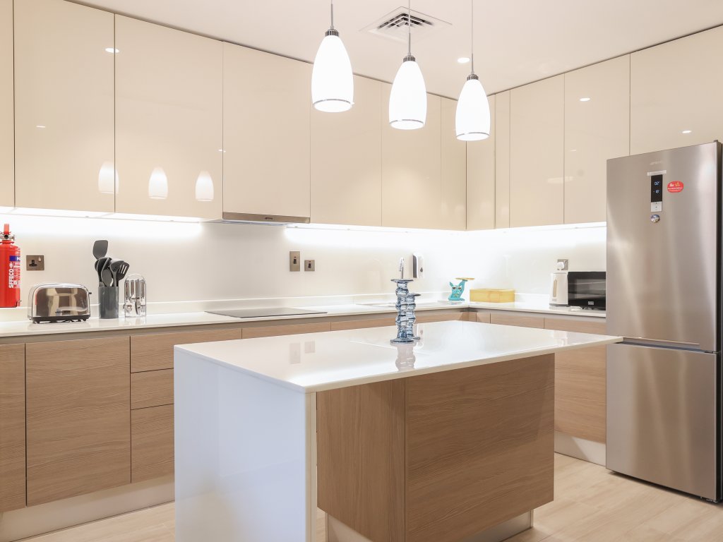 Дубай: Апартаменты Elite LUX Holiday Homes - Enchanting 1BR Apt Games Pool & Gym Access in Arjan Dubai