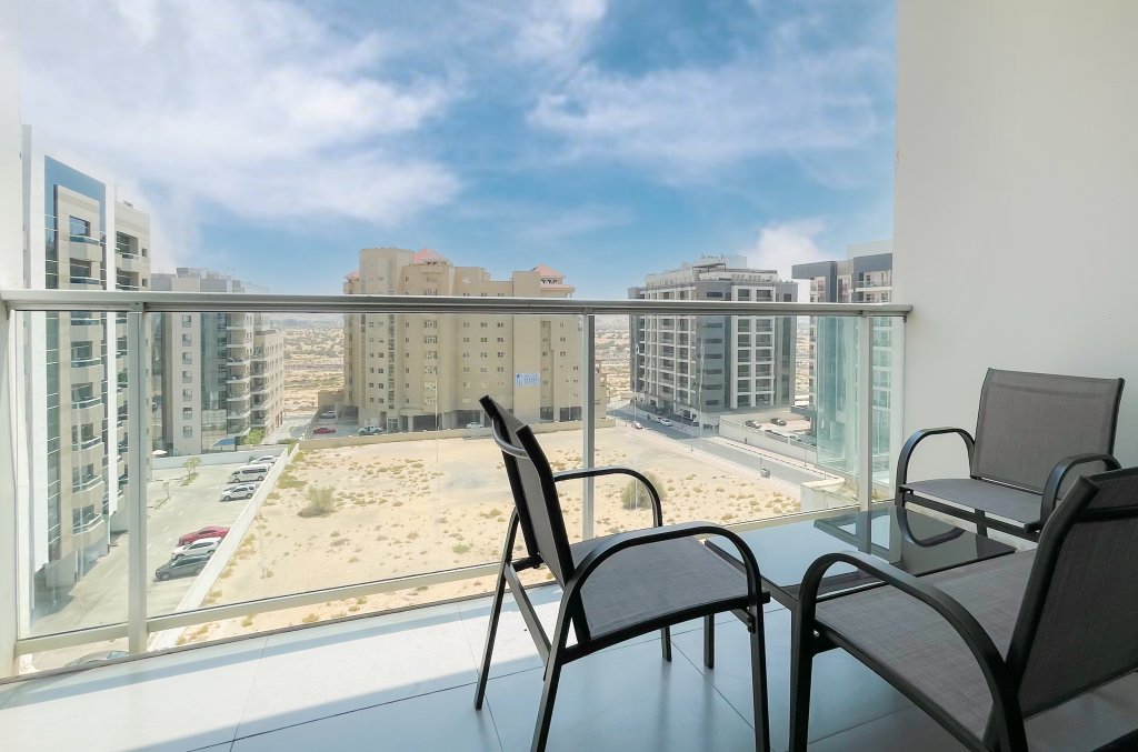Дубай: Elite LUX Holiday Homes - Superb & Convenient 2 BR Duplex in Silicon Oasis Dubai